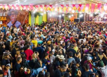 Há quase 30 dias, Irecê só respira, escuta e dança São João