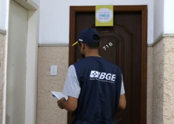 IBGE lança editais com 9,5 mil vagas temporárias