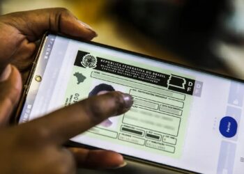 Resolução põe fim a exigência da autoescola para obter a CNH