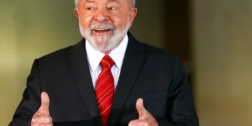 Lula lidera disputa 2026 em todos os cenários de 1° e 2° turnos