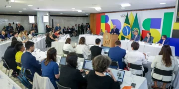 Lula diz que irá vetar a PL da Dosimetria