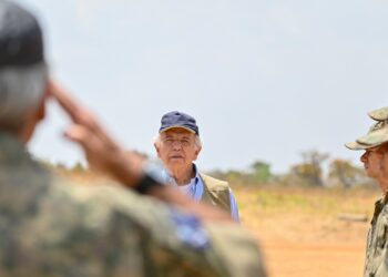 Autonomia militar em debate