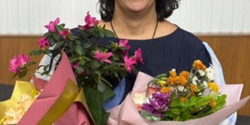 Professora Ana Karine recebe Moção
