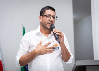 Prefeito Murilo garante reajuste de 10% aos servidores da Saúde