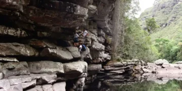 Grupo fica isolado em trilha na Chapada