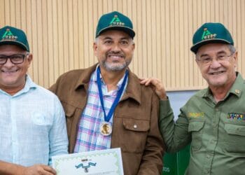 Elmo Vaz apresenta proposta de parque agroindustrial anexo ao Mercado do Produtor