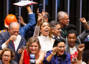 Fim da escala 6×1: mais descanso semanal para trabalhador