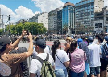 Desemprego e fome: desafios das famílias argentinas